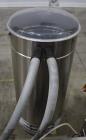 Used VC999 Model RS-420C Rollstock Compact Thermoformer. Stainless steel construction. Film width 423mm (17