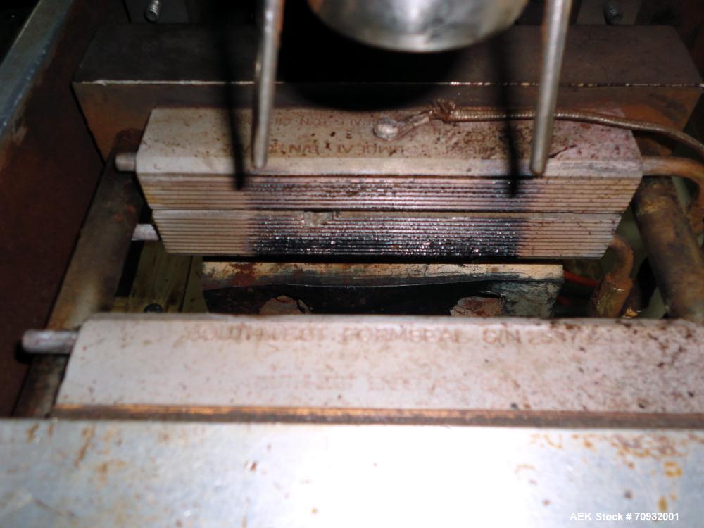 Used Keypak V200B Vertical Form Fill Seal Machine with Mateer 1900 Auger Filler