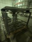 Used Viking Masek Model ES400 Vertical Form Fill Seal with Image Auger Filler. Capable of speeds up to 60 bags per minute. Bag size range: 100mm - 400mm (width) x 100mm - 600mm (length). Heat seal ja...