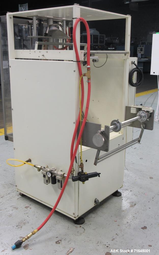 Used General Packaging Entrada Model El LC Vertical Form Fill Seal Machine