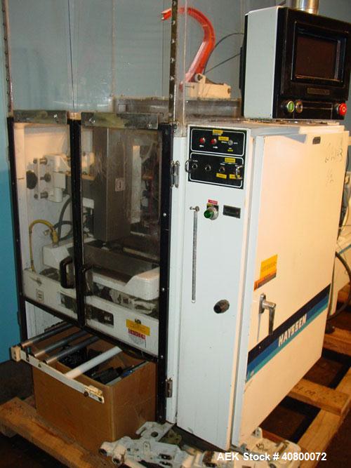 Used Hayssen Ultima CMB/SF Vertical Form Fill and Seal Bagger capable of speeds up to 110 bags per minute. Bag size range: (Width) 4" to 12" (Length) 4" to 23" Can do a 32"L bag with a double pull. C...