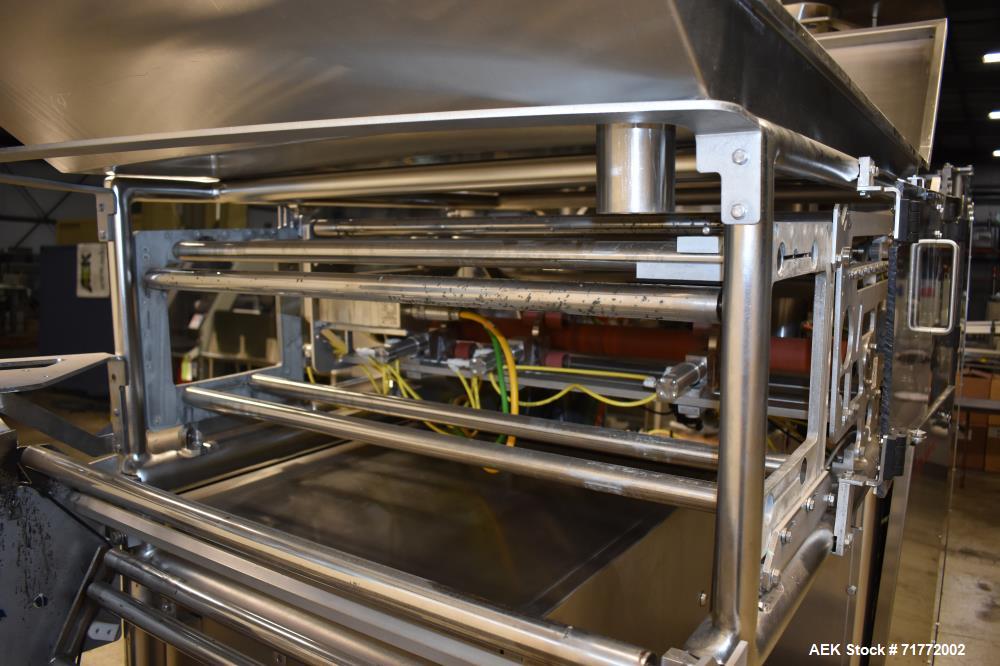 Used Hayssen Ultimax CM-15 Continuous Motion Vertical Washdown Form Fill Seal B