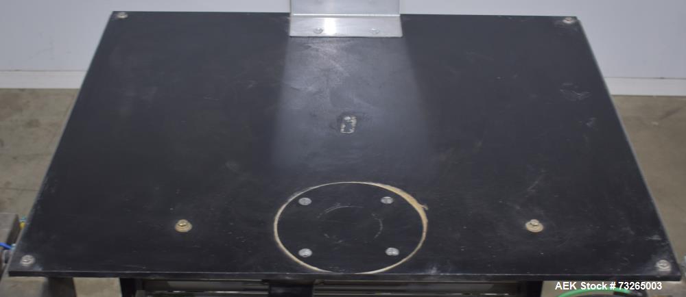 Matrix Pro Series Model 20135R Vertical Form Fill Seal Machine