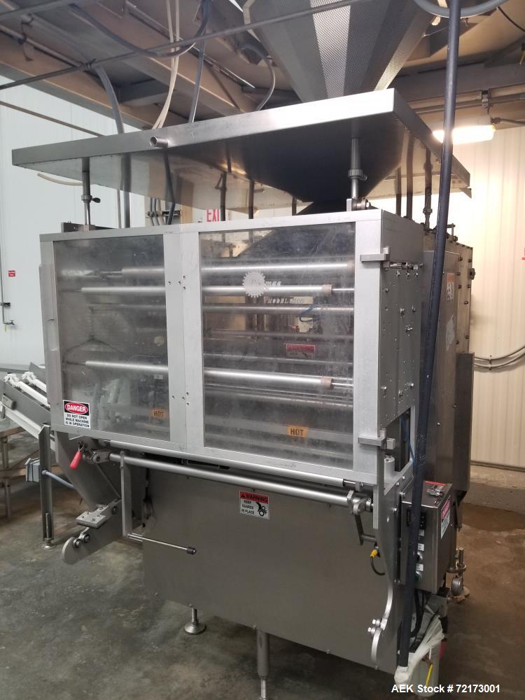 Used 2017 Pacmac 9500B Vertical Form Fill and Seal Machine.
