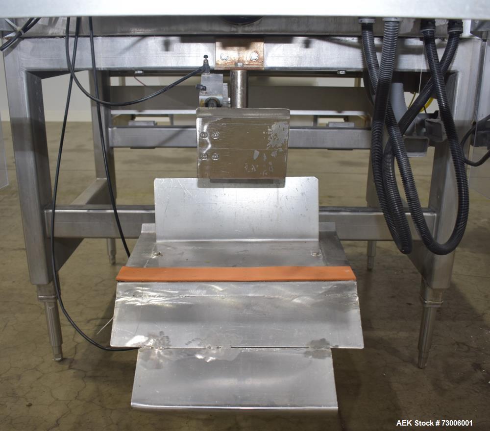 Used - CMD Icon 380 Vertical Form Fill Seal (VFFS) Bagger, 120 CPM