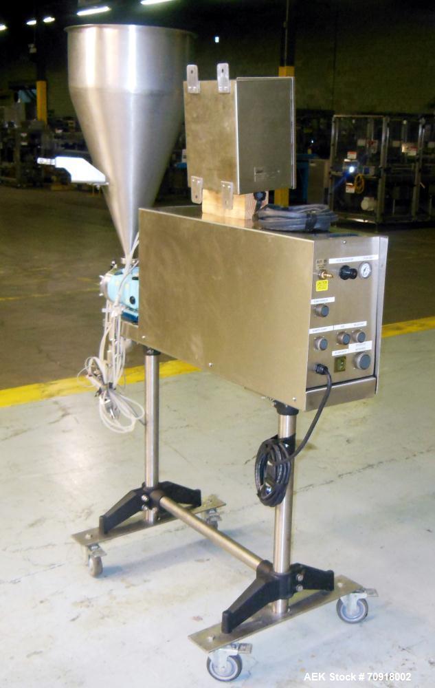 Used Hayssen Ultima Super CMB Vertical Form & Fill Bagger with Oden Liquid Fill