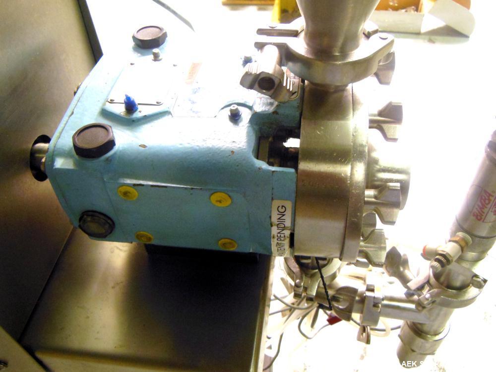 Used Hayssen Ultima Super CMB Vertical Form & Fill Bagger with Oden Liquid Fill