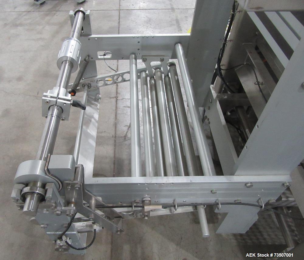 Matrix Packaging Morpheus MVC-300 Continuous Motion Washdown Bagger with Yamato 14-Head Dimpled Bucket Scale, Infeed & Turntable