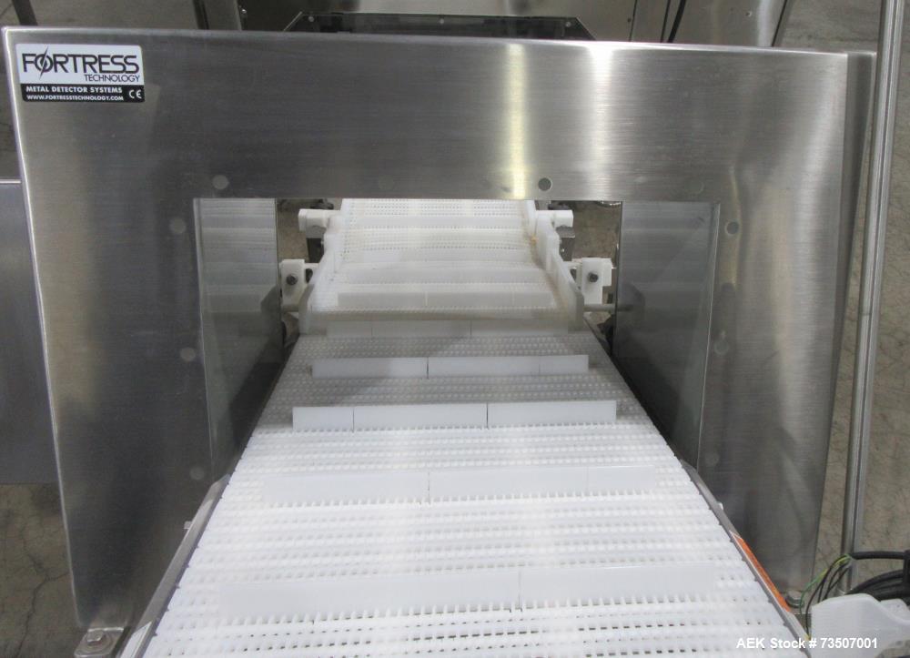 Matrix Packaging Morpheus MVC-300 Continuous Motion Washdown Bagger with Yamato 14-Head Dimpled Bucket Scale, Infeed & Turntable
