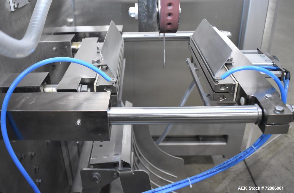 Used Rovema VPI-260 Vertical Form Fill Seal Machine 120 PPM
