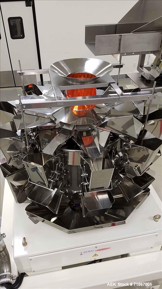 Used Triangle Model XYT15C4CFB Quad Seal Low Ceiling Height Form Fill Seal