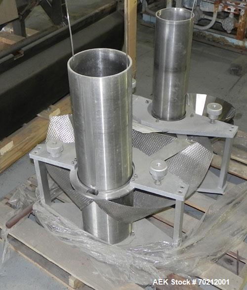 Used Weighpack Systems XPDIUS XP1200 Vertical Form Fill and Seal Machine. All Stainless Steel construction. Intermittent motion system is capable of speeds up to 90 bags per minute. Bag size range: w...