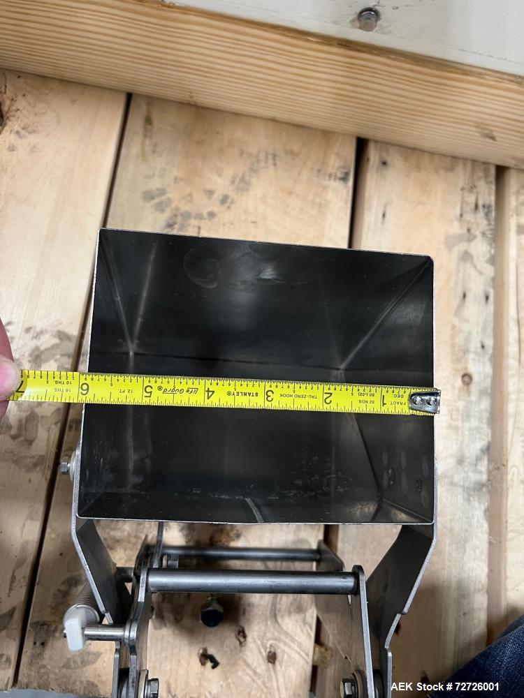 Used Kliklok Woodman Polaris II VFFS Bagmaker with Yamato Scale & Elevator