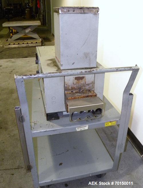 Used ITW Dynatec Adhesive Application System