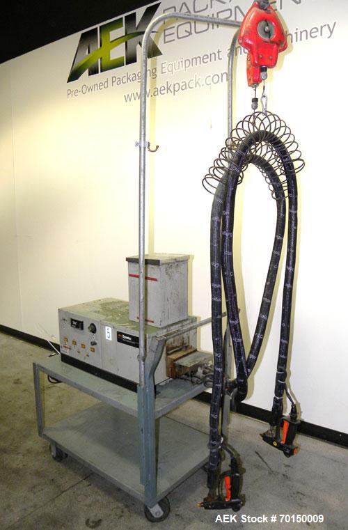 Used ITW Dynatec Adhesive Application System