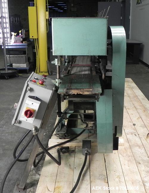 Used Mateer Burt 704 Automatic Roll Through Hot Glue Wraparound Labeler 