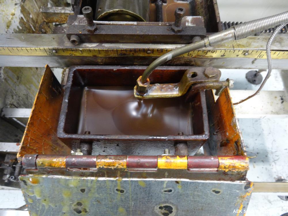 Used Mateer-Burt Model AU-611-B Horizontal Roll Through Wraparound Glue Labeler