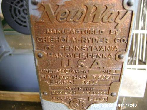 Used NewWay Roll Through Glue Wraparound Labeler, Model E5C5B. Capable of speeds up to 500 cpm. Will label metal cans, jars, plastic bottles or composite cans. Container size range: diameter 1.75" to...