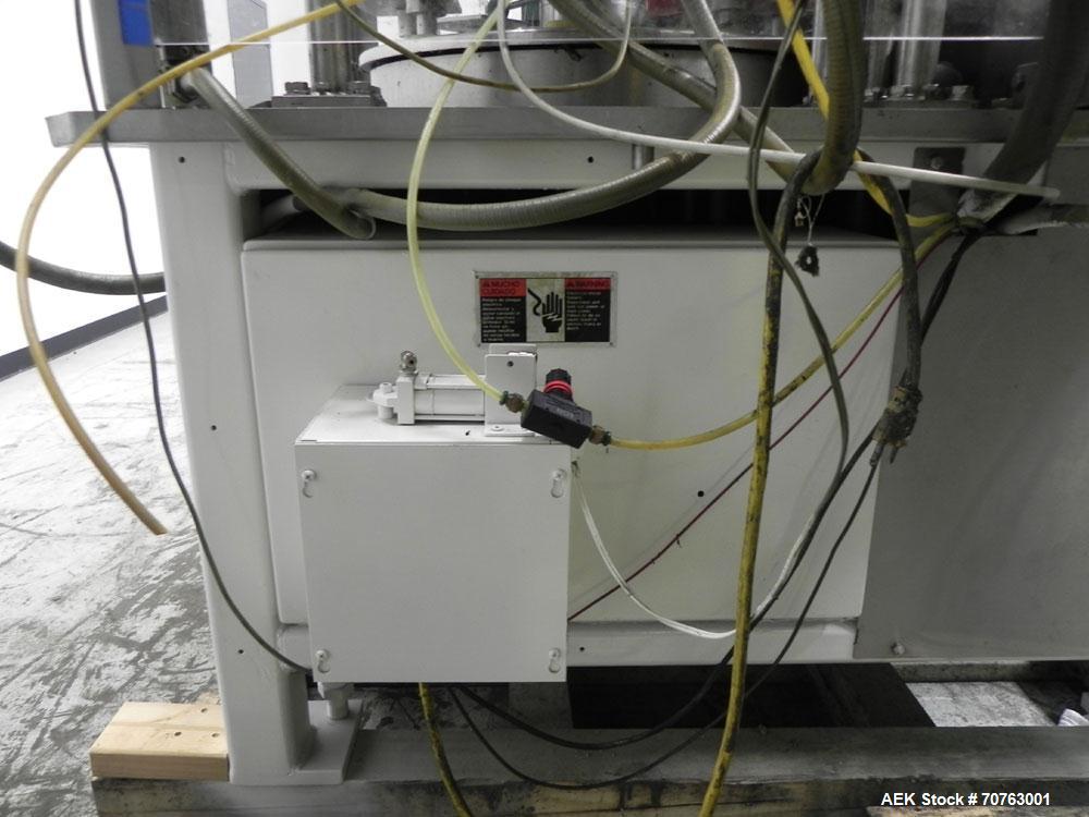 Used Quadrel Versaline 2000 Front Back and Wrap Pressure Senisitve Labeler