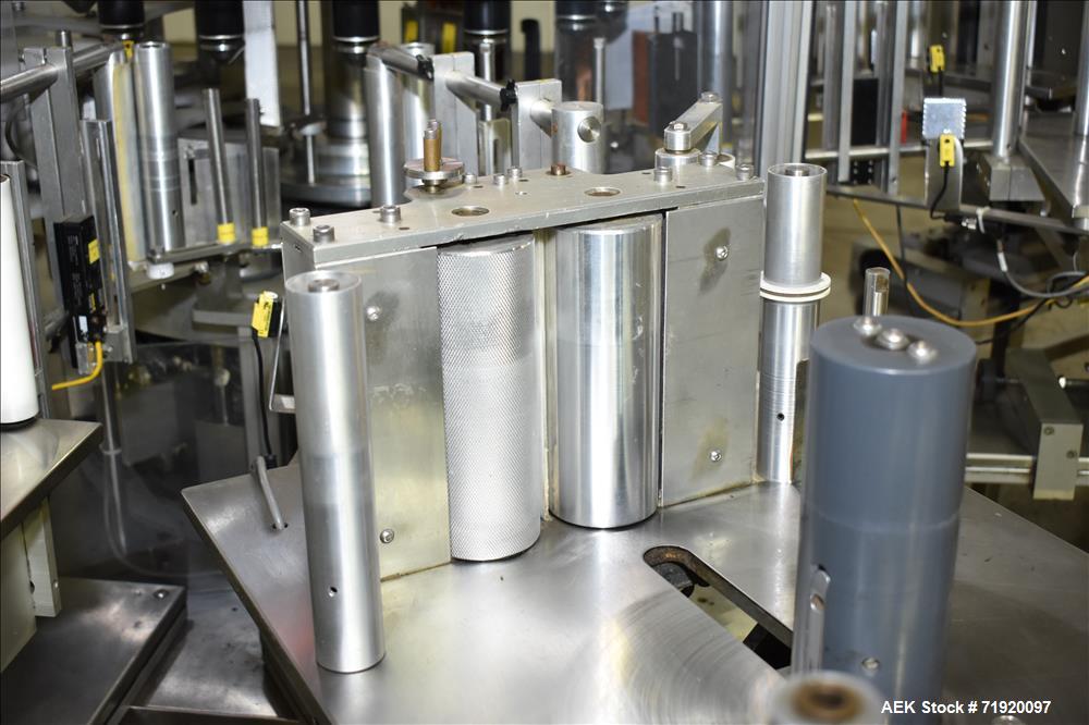 Used Sancoa (Weiler) automatic pressure sensitive rotary labeler, Model RL-4000