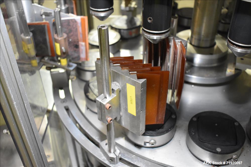 Used Sancoa (Weiler) automatic pressure sensitive rotary labeler, Model RL-4000