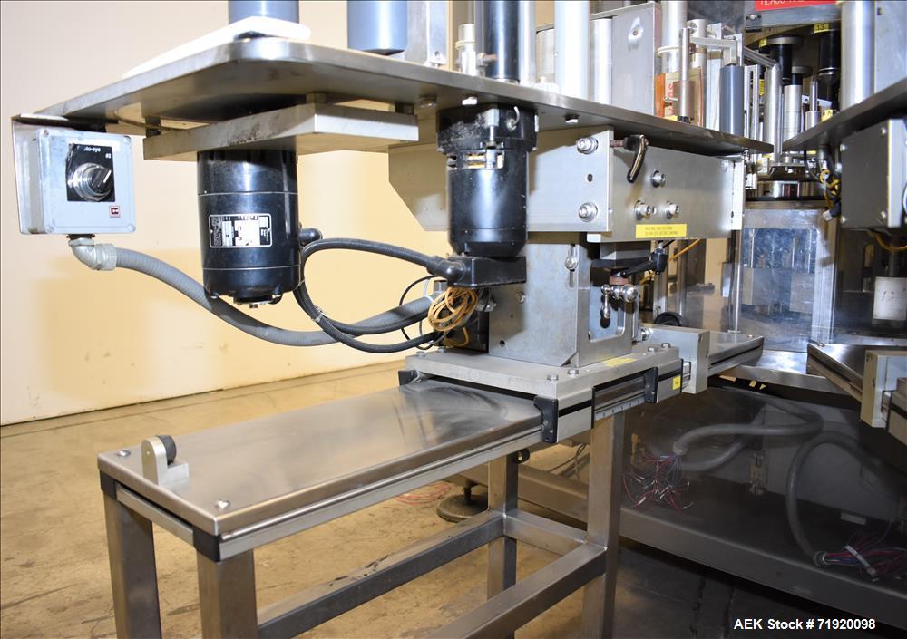 Used Sancoa (Weiler) automatic pressure sensitive rotary labeler, Model RL-4000