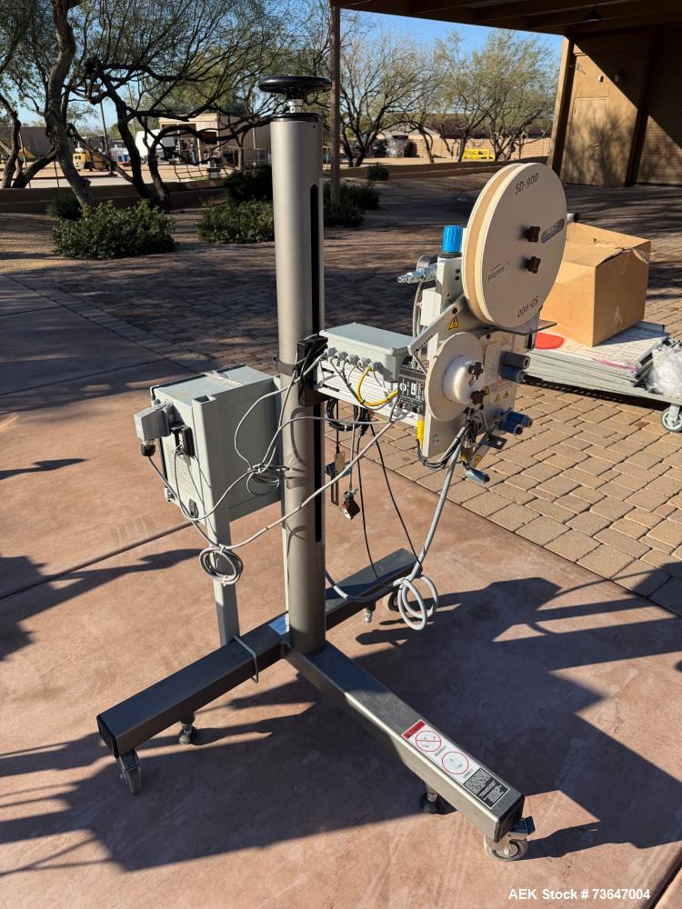 Buy Used Glue Dots SD-900 RH Adhesive Dot Applicator – Inline Labeling Unit