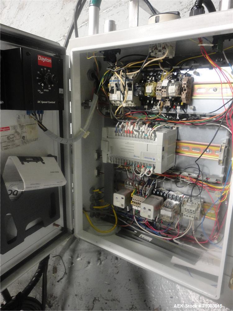 Used 3M Model CA2000L-T3V1 Shipping Case Top Taper with Corner Wrap Print & Apply Label Applicator
