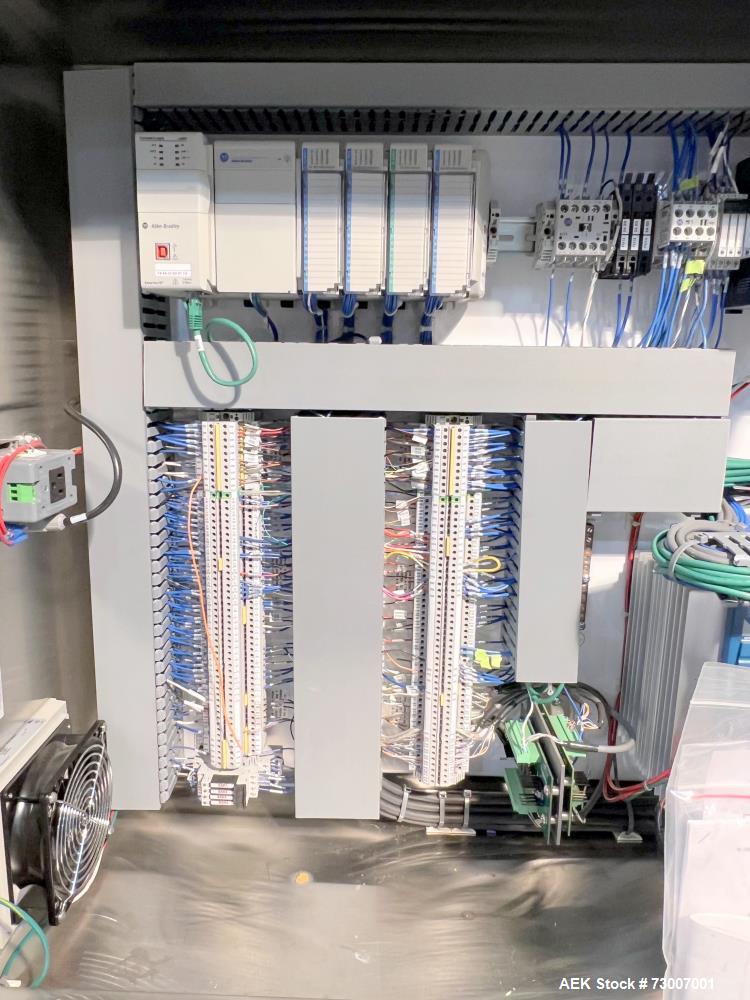 Used Accraply Model 350B-S Series Top and Bottom Labeling System. Capable of up to 120 products per minute depending on application. Special purpose labeling system developed specifically to apply to...