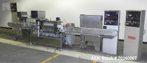 Used Accraply 9000 Wraparaound Pressure Sensitive Labeler