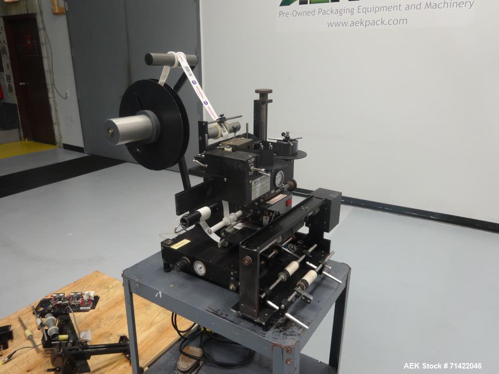 Used Auto Labe Model 550 Semi Automatic Pressure Sensitive Wrap Around Labeler