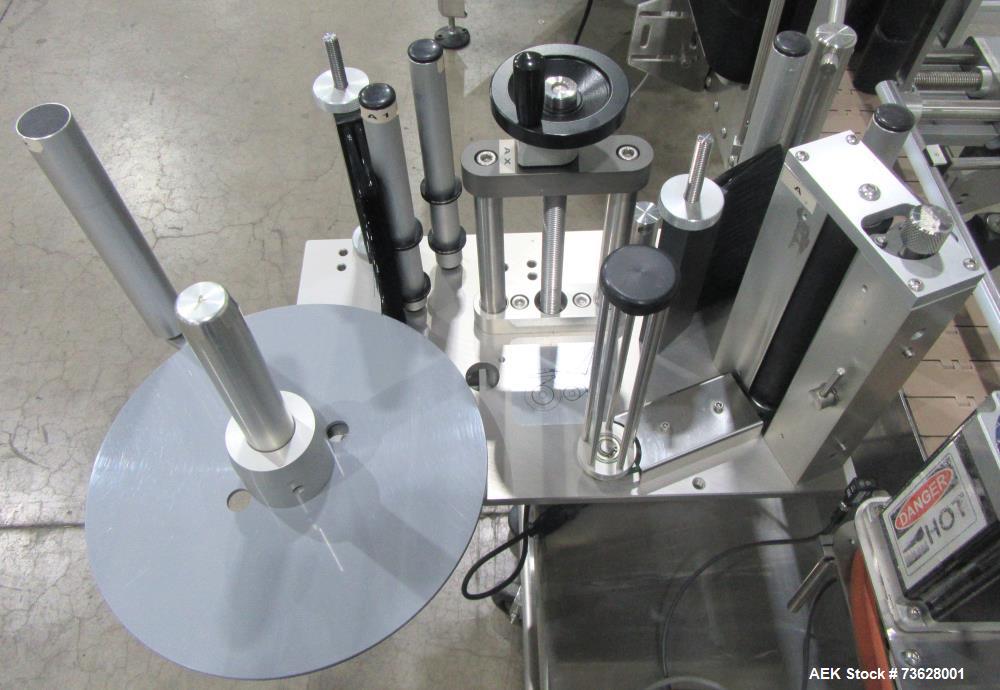 Stainless Steel Tronics S3S Wrap Labeling Machine for Round Containers