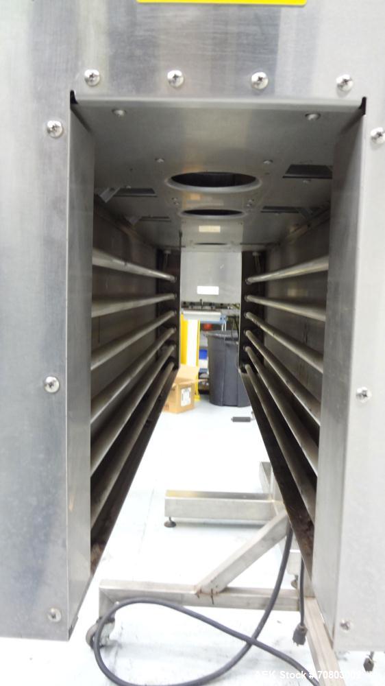Used Axon EZ-300 Sleeve Labeler or Tamper Evident Band Applicator, EZ-300 Serie