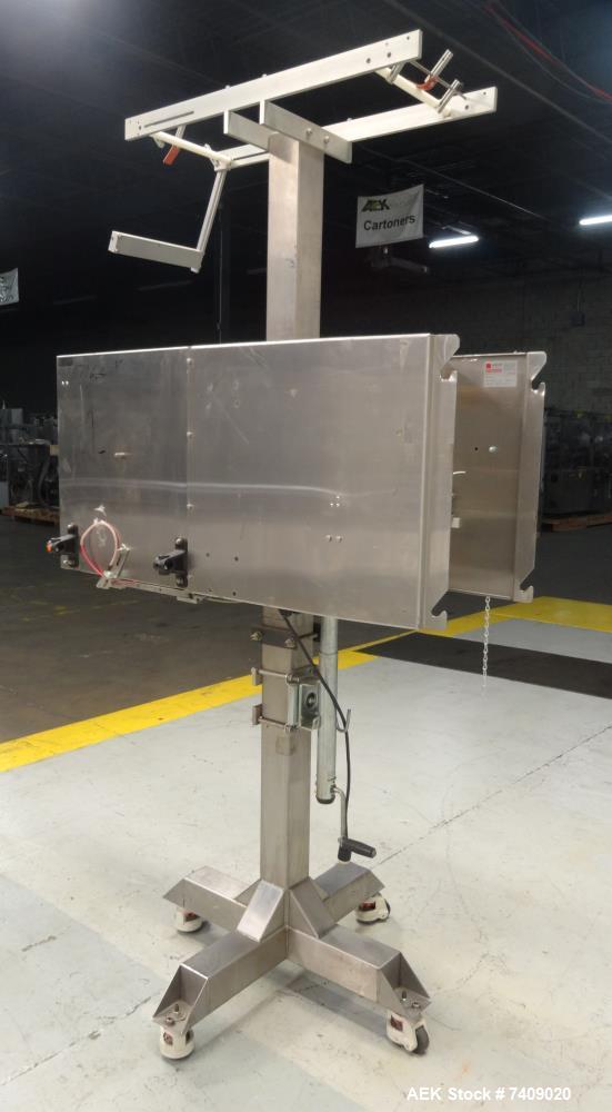 Axon EZ-300 Sleeve Labeler/Tamper Evident Band Applicator