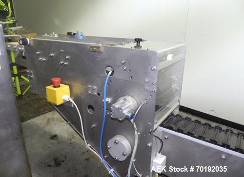 Used Fuji Intersleeve Model 3200H Horizontal sleeve labeler. Maximum speed 15,000/hour ( ref. sleeve 100 cl x 30lfw). Product diameter 8-40mm, product length 40-200mm. Last running plastic vials off ...