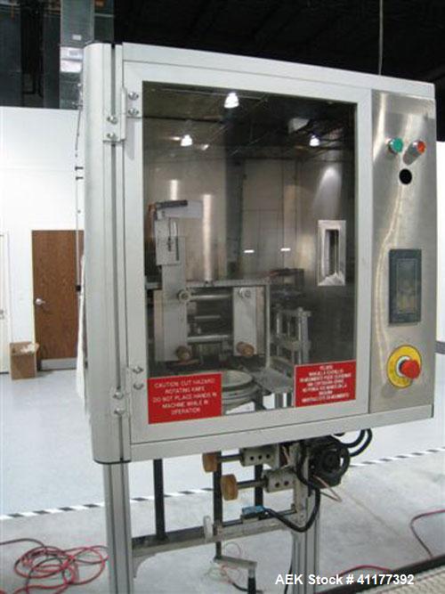 Used Tri-Pack LSA-160 Automatic Shrink Sleeve Labeler Applicator or Neck Bander capable of speeds up to 100 ppm. Has Layflat Range: 35mm to 175mm. Product Diameter: 1" to 4.5". Minimum cut off length...