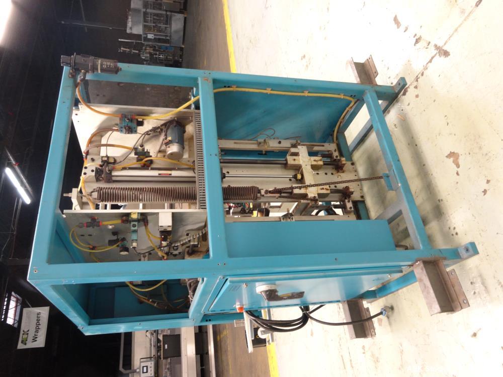 Used SleeveTech (SleeveCo) Model SL-1800 Stretch Sleeve Label Applicator