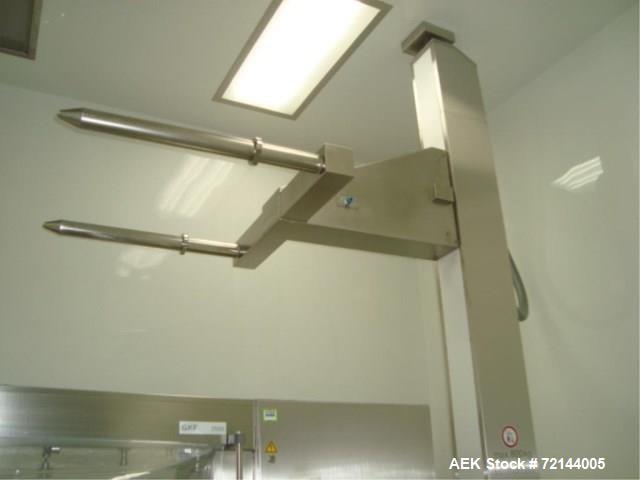 Used- L.B. Bohle Lifts HS-800 Pharmaceutical Tote Lift Column