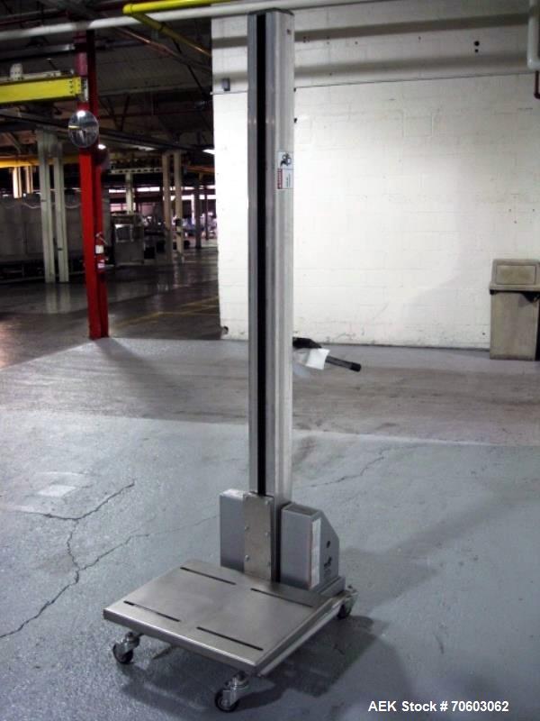 Used Vistil Manufacturing Company Lift, Model PEL-100-A/LS/HC, 125 lb / 57 kg capacity, 110V input, 24 VDC battery operated, serial number S305295, built 8/2005