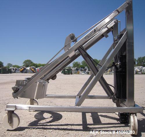 Used Sterling Fleischman Hydraulic Drum Lift, Model CP95AESMT, 304 Stainless Steel. Approximate 750 pound capacity, lift height of 95’’. 1/2 hp, 1/60/115/230 volt, 1725 rpm hydraulic motor. Manual ha...