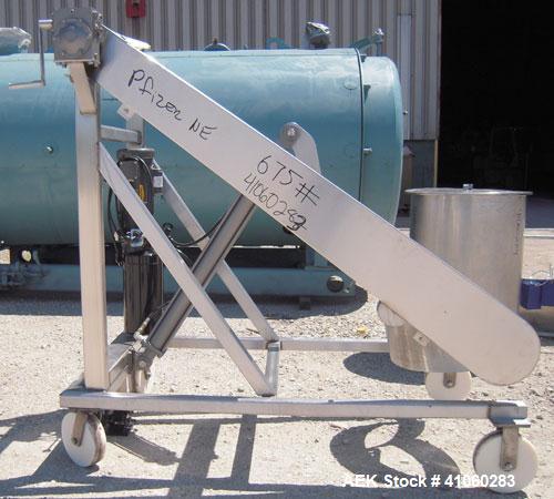 Used Sterling Fleischman Hydraulic Drum Lift, Model CP95AESMT, 304 Stainless Steel. Approximate 750 pound capacity, lift height of 95’’. 1/2 hp, 1/60/115/230 volt, 1725 rpm hydraulic motor. Manual ha...
