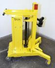 Used Easy Lift Equipment Drum Transporter, Model EL600DC, Carbon Steel. Battery operated, 600 pound capacity. Lift height 20