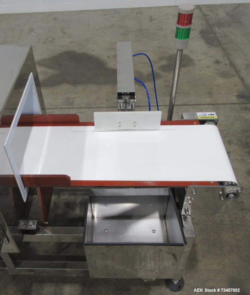 Pre-Owned Shanghai Develop JS400-250 Conveyor Metal Detector