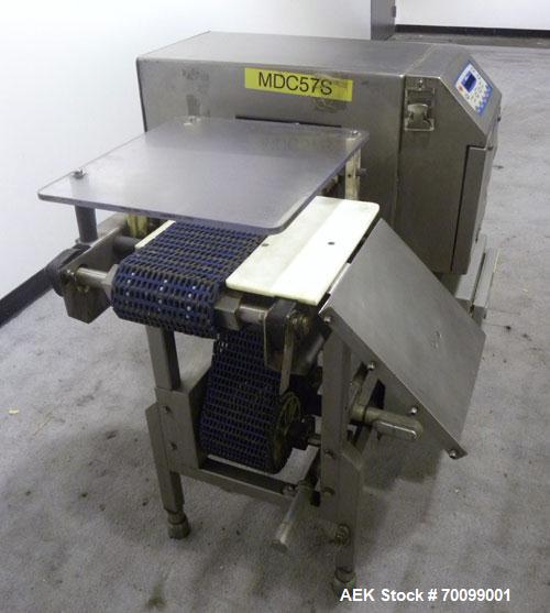 Used Loma IQ Superscan Micro Metal Detector, Stainless Steel Construction. Aperture 8" wide x 4" high. Includes a belt conveyor and air reject, approximate 33-1/2’’ discharge height. Machine footprin...
