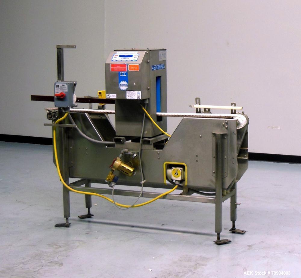 Used- Loma IQ2 Conveyor Mounted Metal Detector.  Built 06/2004. Aperture size 100 mm (3-15/16") Wide x 350 mm (13-3/4 ") Tal...