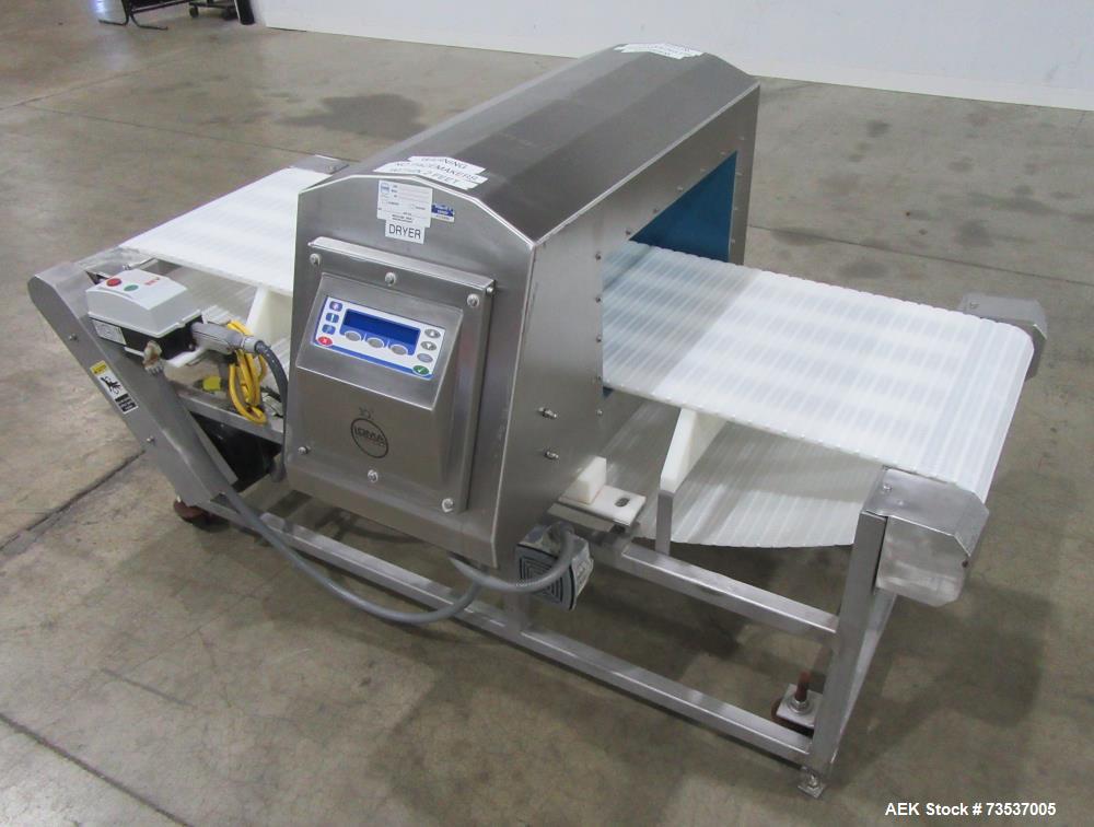 Used Loma IQ3 Conveyor Metal Detector 550MM x 250MM – For Sale