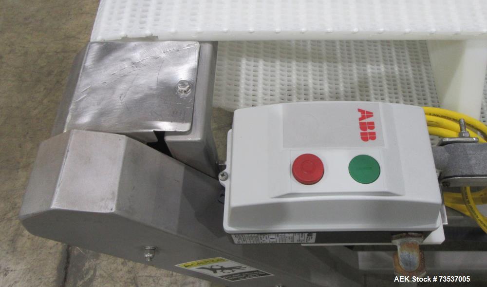 Used Loma IQ3 Conveyor Metal Detector 550MM x 250MM – For Sale