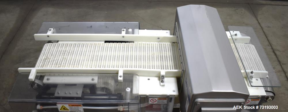 Used Safeline SL2000 Conveyor Mounted Metal Detector – 13.75" x 4" Aperture