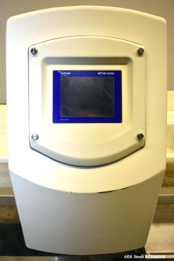 Used Safeline-Power Phase PRO Metal Detector. Model SL2000, 18.75" Wide x 14.75" tall aperture, 18" wide x 83" long plastic mattop conveyor. Stop belt reject. Stainless steel frame on casters. 1/60/1...