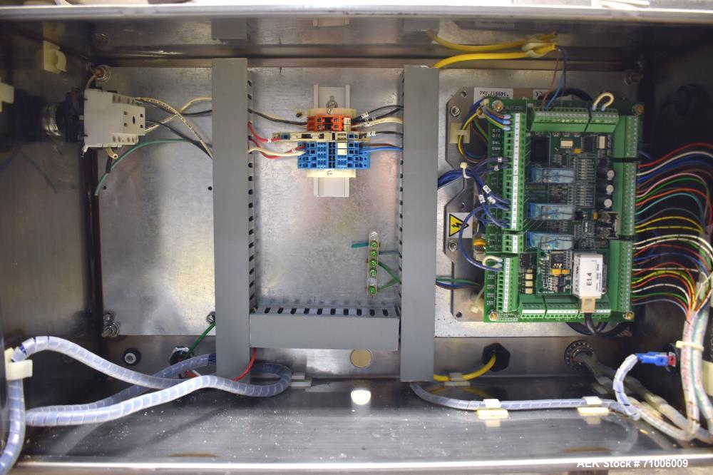 Used Safeline-Power Phase PRO Metal Detector. Model SL2000, 18.75" Wide x 14.75" tall aperture, 18" wide x 83" long plastic mattop conveyor. Stop belt reject. Stainless steel frame on casters. 1/60/1...